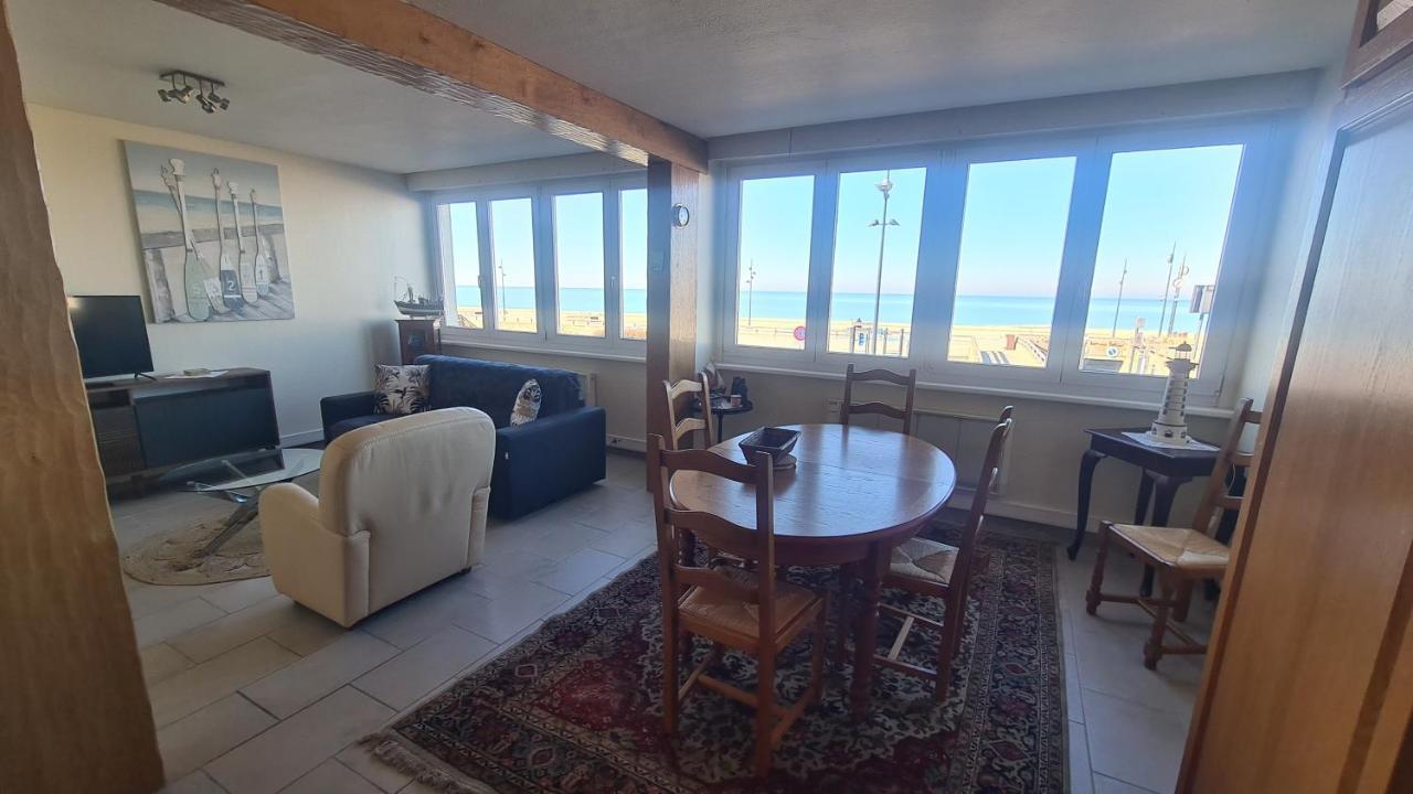 residence du bord de mer appartements face a la mer Le Tréport Eksteriør bilde