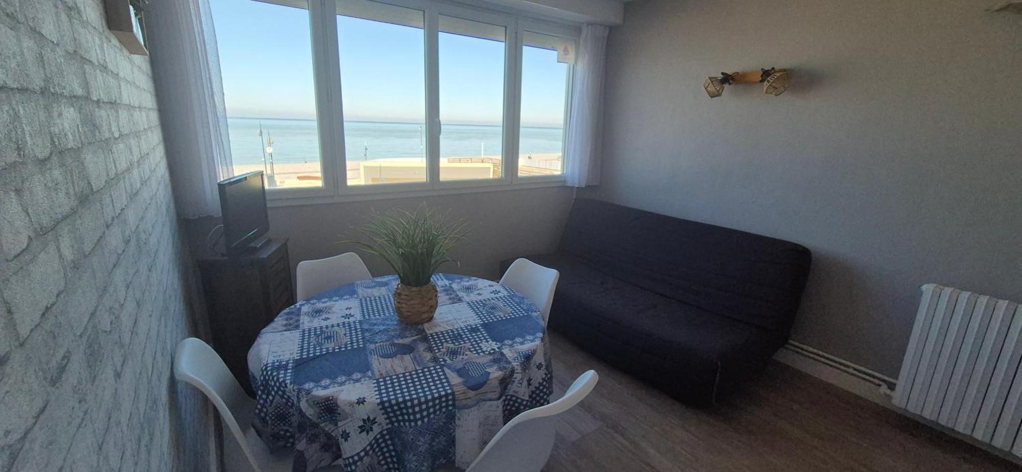 residence du bord de mer appartements face a la mer Le Tréport Eksteriør bilde