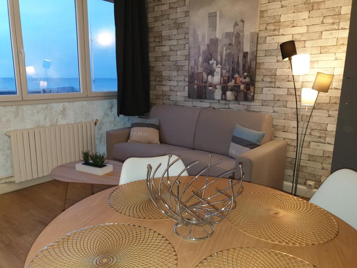 residence du bord de mer appartements face a la mer Le Tréport Eksteriør bilde